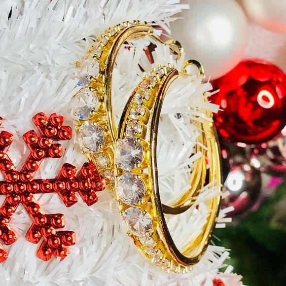 NEW! 1.5”Hoops CZ Diamond Glam New Dangle - Picture 3 of 7